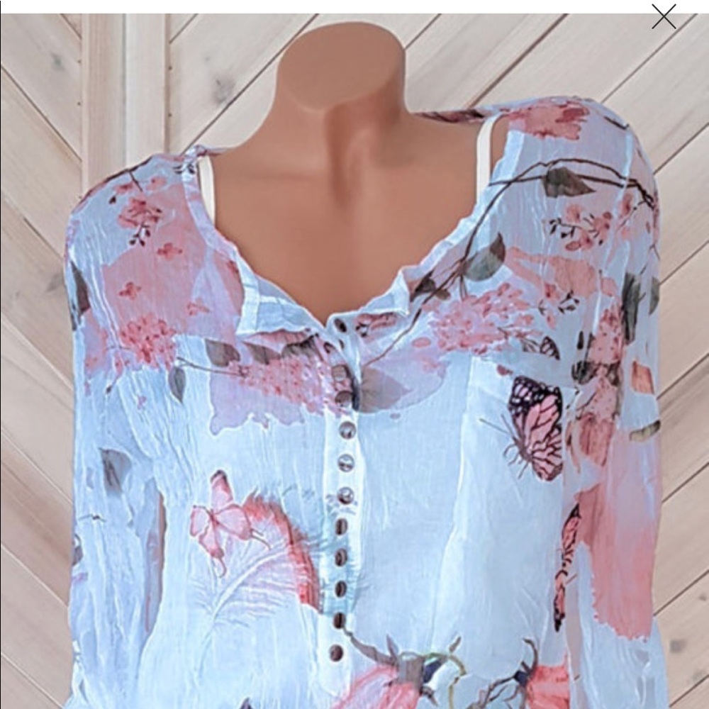 Beautiful Light blue blouse size XL